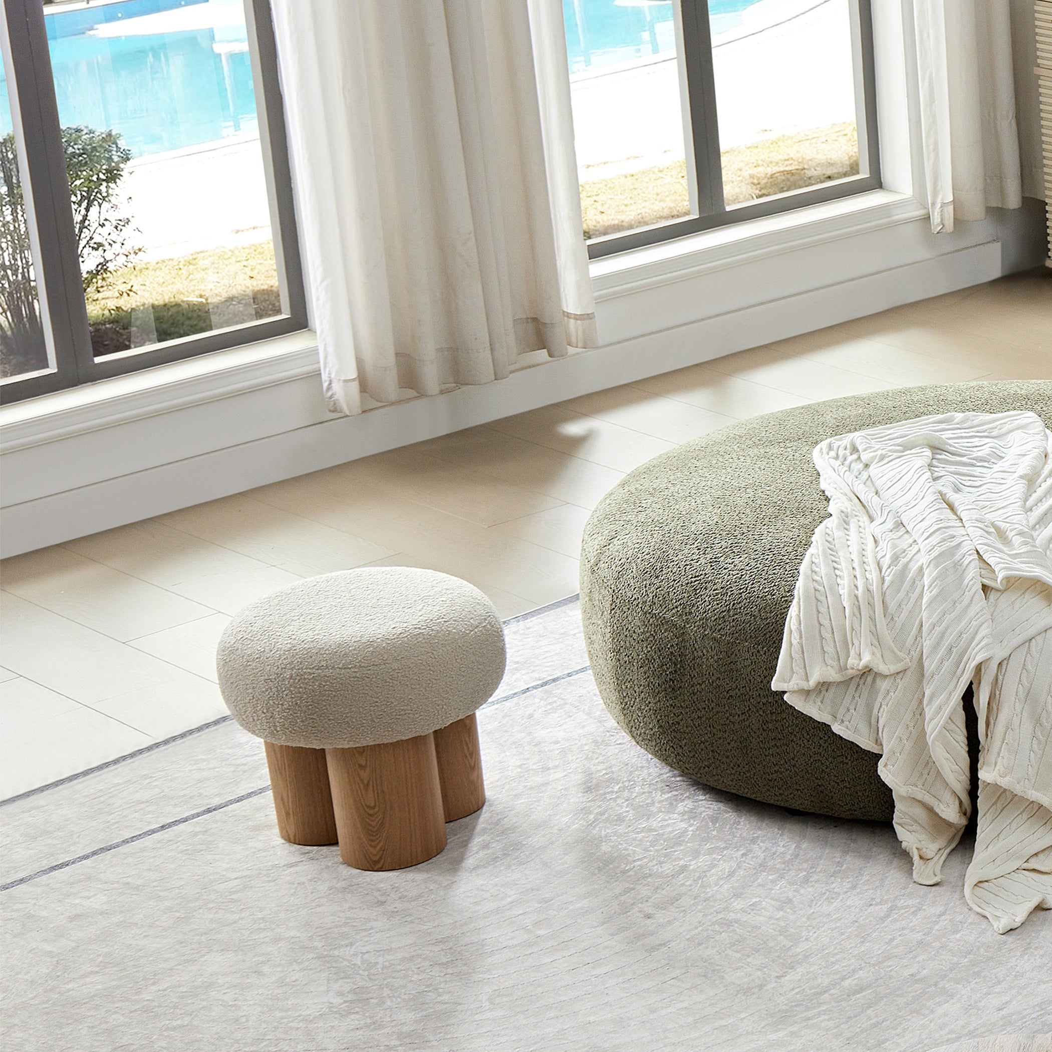 W8017-1 Mushroom Stool with Grieg Plush Cushion