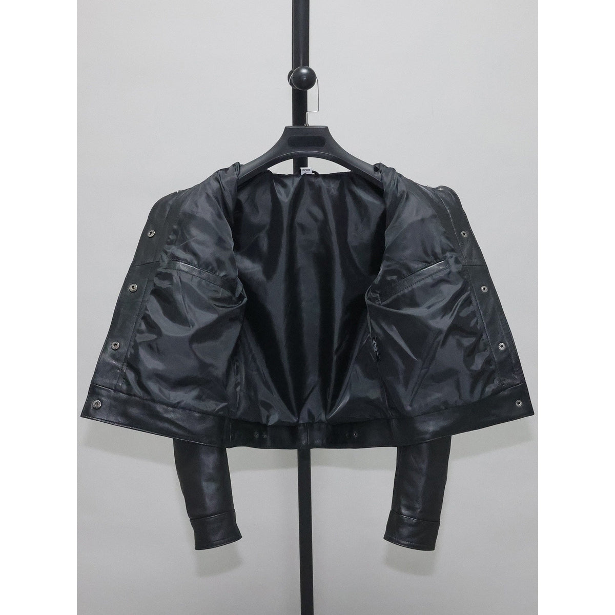 Womens Slim-fit Short Full-Grain Sheepskin Leather Jacket