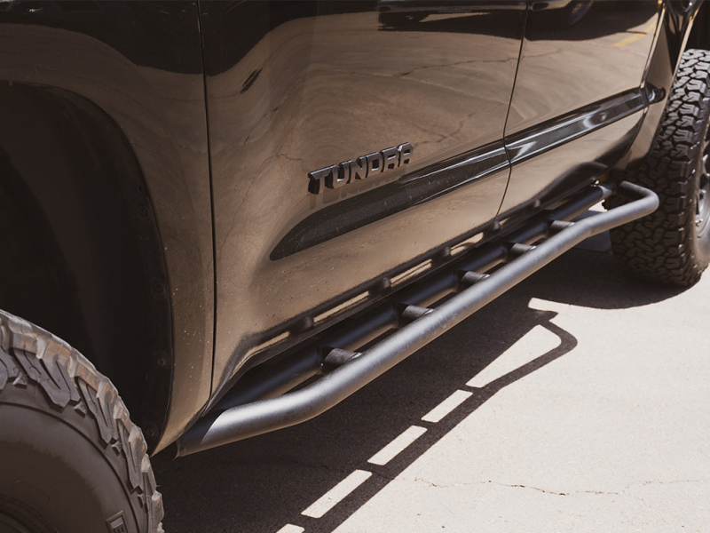 Cali Raised LED Cali Raised 14-21 Toyota Tundra Trail Edition Rock Sliders - Kick Out / Powder Coat CR2800