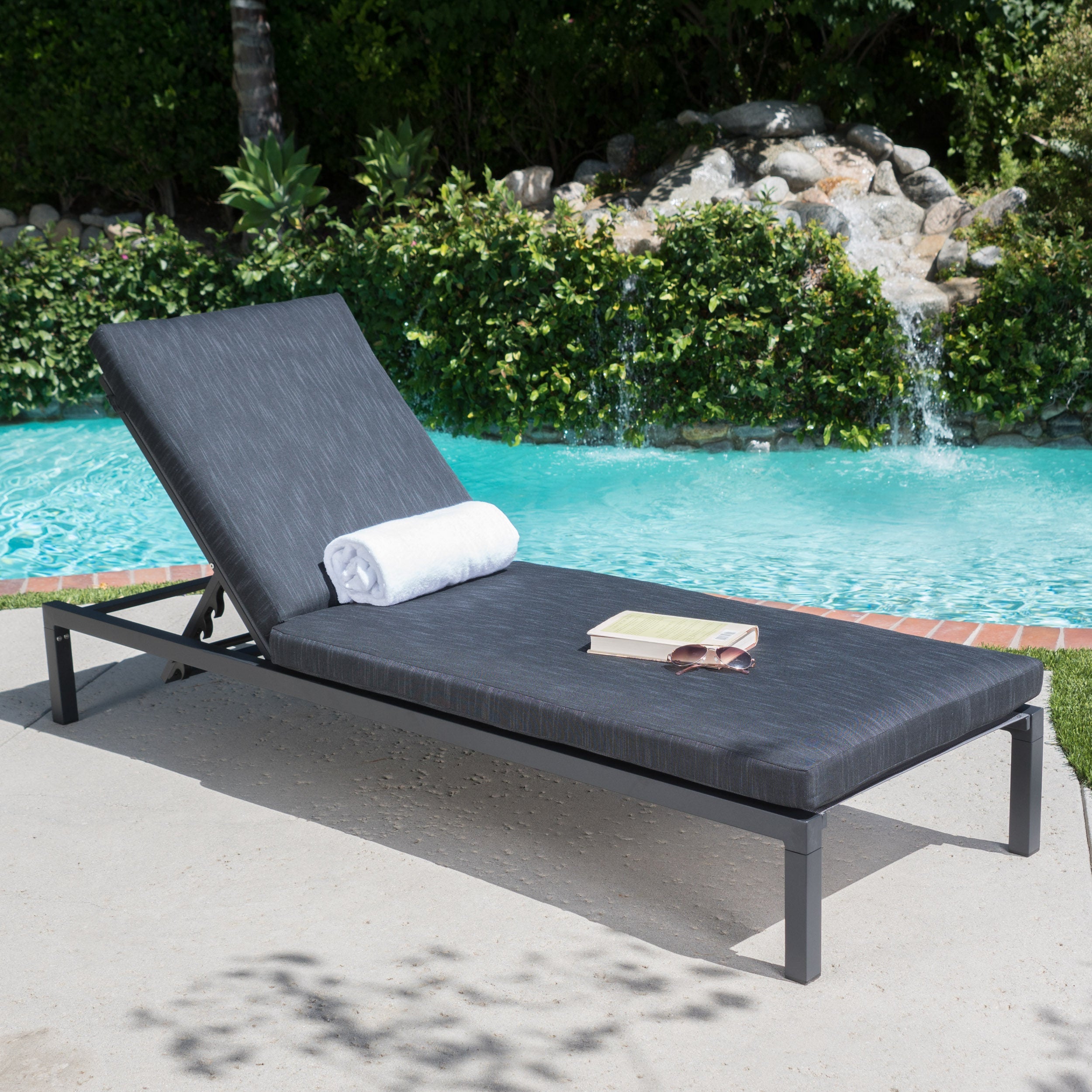 Navan Chaise Lounge - Dark