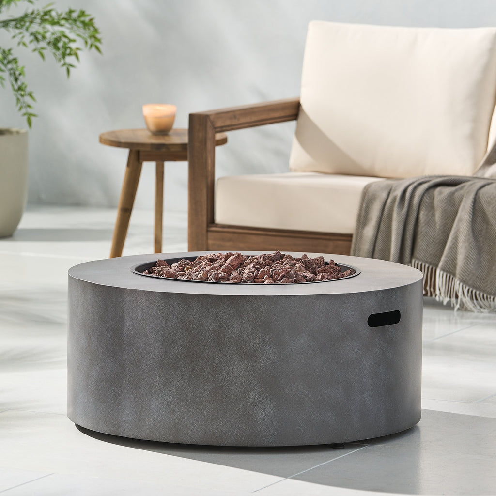 Wellington Round Iron Fire Pit - 40,000 BTU