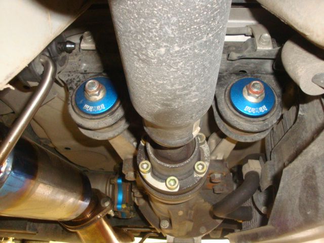 Megan Racing Rigid Collar Differential Mount Rear for Honda S2000 AP1/AP2 1999-2009 8pc set - MRS-HA-1593