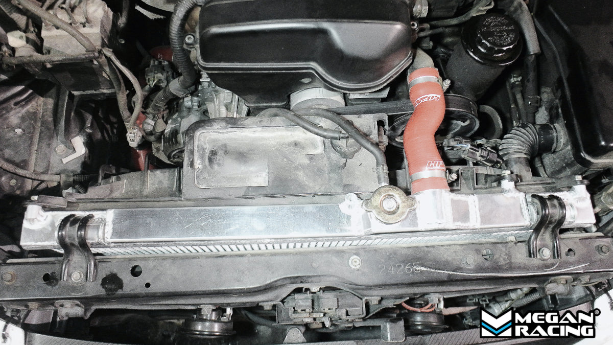 Megan Racing Radiator Manual Transmission for 2000-2005 Lexus IS300 All Aluminum, 50mm Heat Exchanger MR-RT-LI01